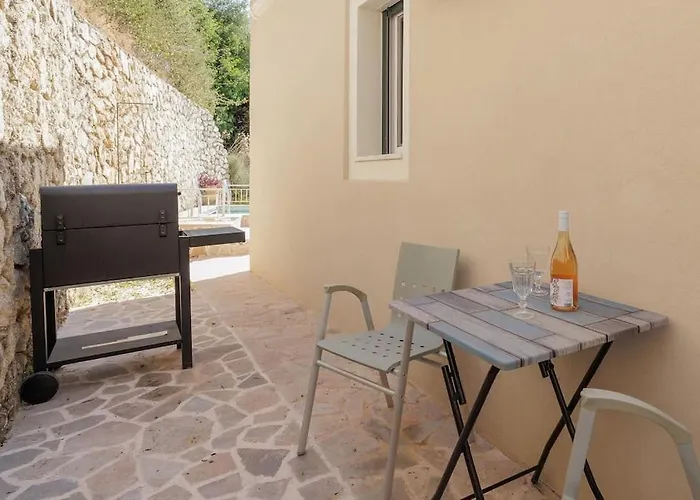 Apartment Alemar House With Private Pool And Spectacular Sea Views Just 150m To The
