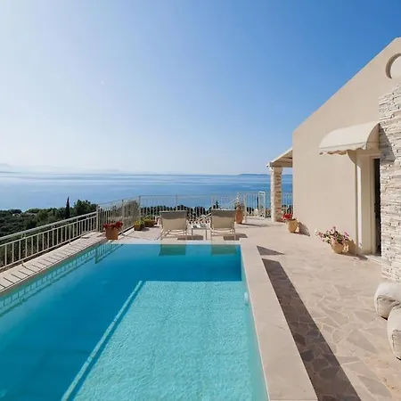 Апартаменты Alemar House With Private Pool And Spectacular Sea Views Just 150m To The
