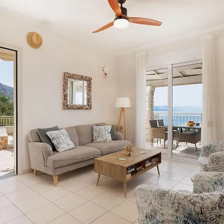 Alemar House With Private Pool And Spectacular Sea Views Just 150m To The Appartement *