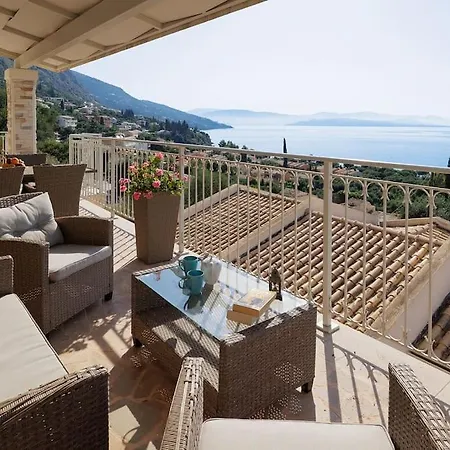 Апартаменты Alemar House With Private Pool And Spectacular Sea Views Just 150m To The