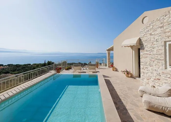 Апартаменты Alemar House With Private Pool And Spectacular Sea Views Just 150m To The