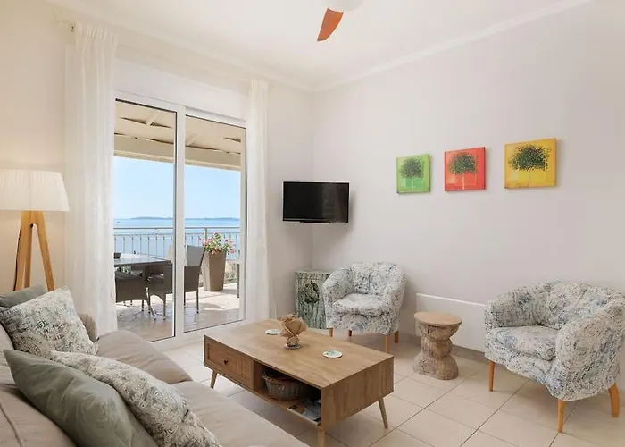 Alemar House With Private Pool And Spectacular Sea Views Just 150m To The *
