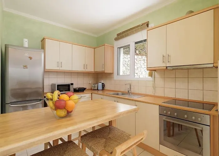 Alemar House With Private Pool And Spectacular Sea Views Just 150m To The Апартаменты